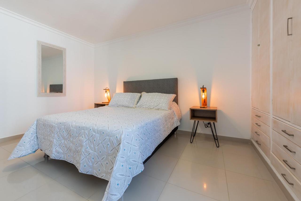 Apartamento Hermoso apto al borde del mar-Espectacular vista Cartagena